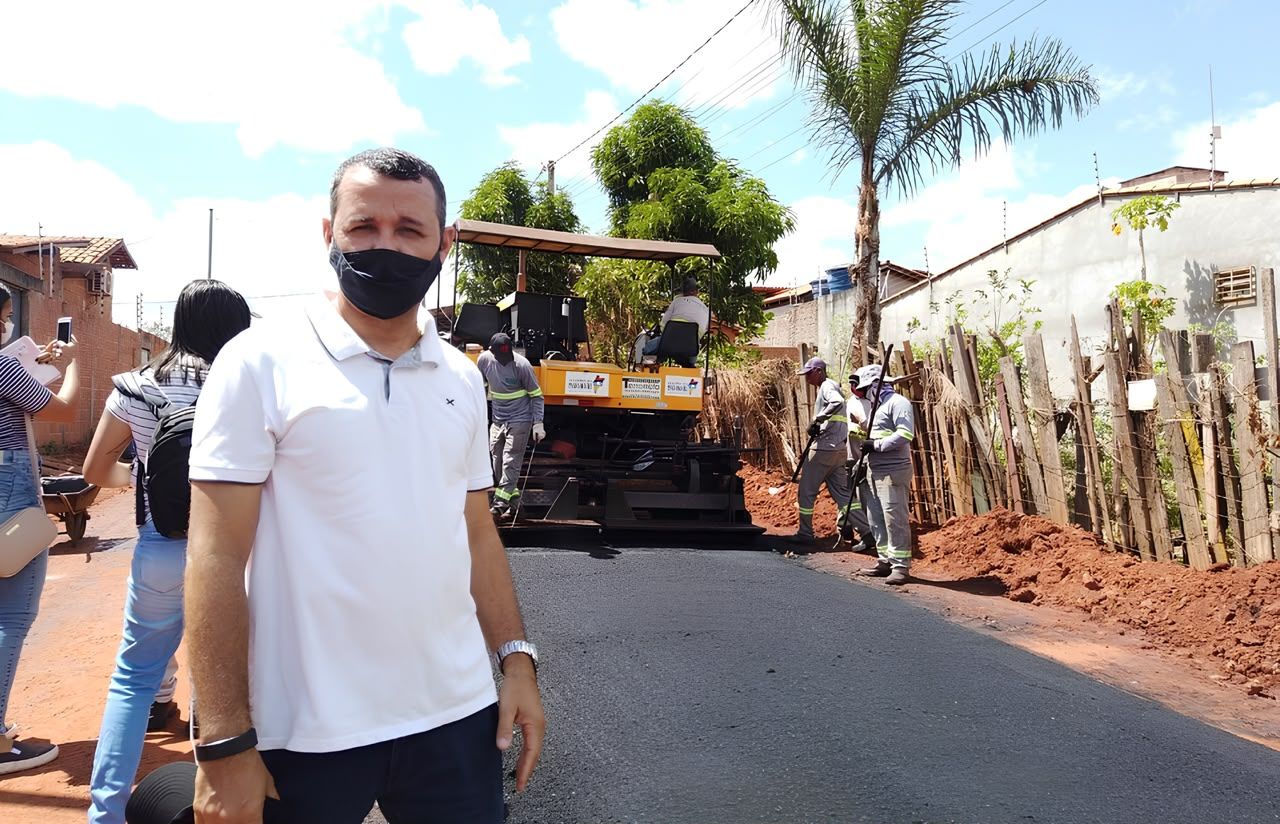 Foto 1 da obra Pavimentação asfáltica do bairro Ana Júlia
